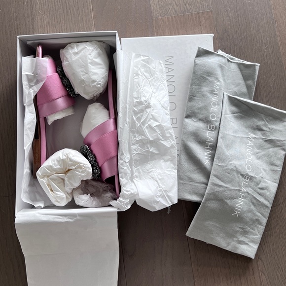 NWB Manolo Blahnik Martamod satin sandals pink 36 - Picture 4 of 4